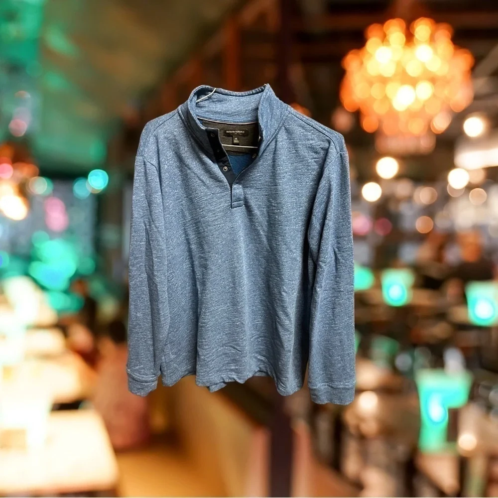 Banana Republic Men’s Pullover Shirt - Blue (Size XL)